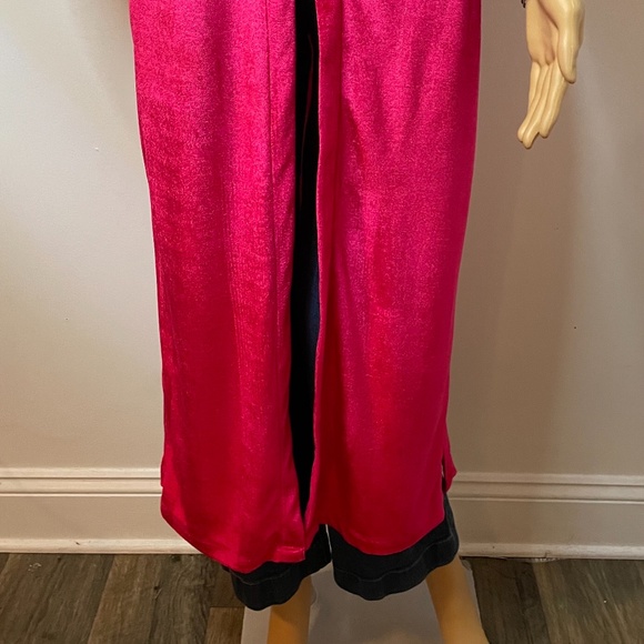 Magenta velour sleeveless duster tunic with slits! - Picture 5 of 12